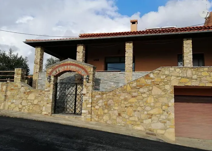 Luxurious Villa With Gorgeous View And Bbq