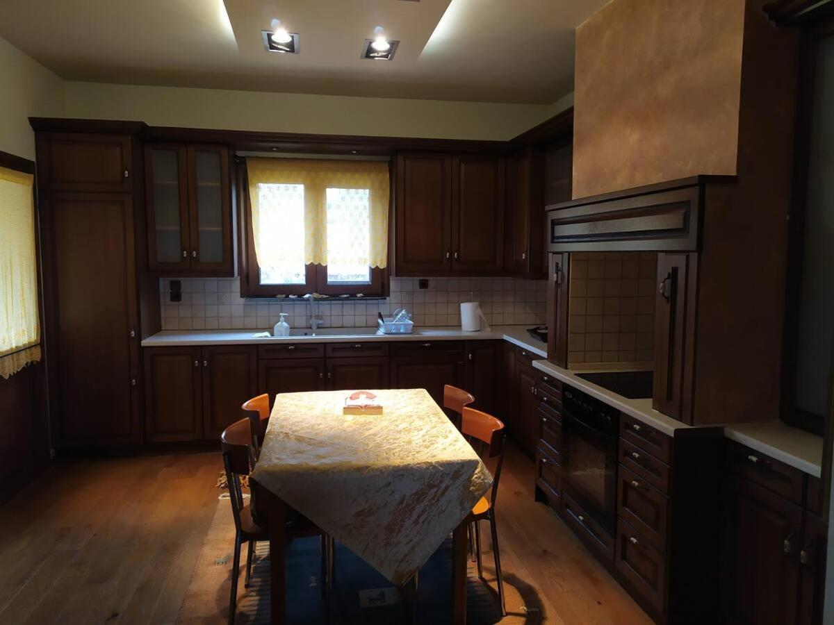 Villa Luxurious With Gorgeous View And Bbq