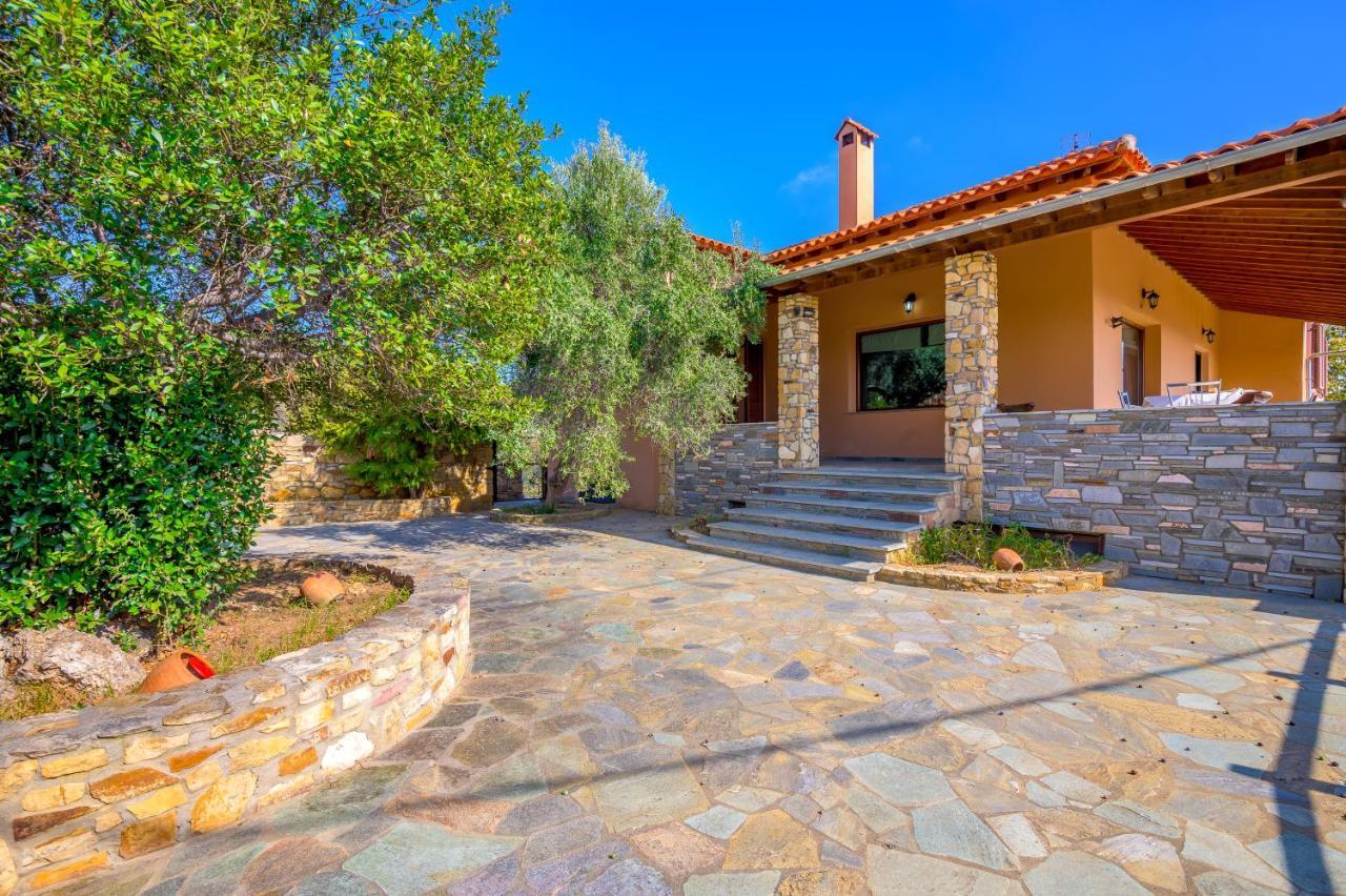 Villa Luxurious With Gorgeous View And Bbq